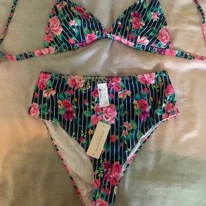 Brand new never worn high waist Cupshe bikini set
